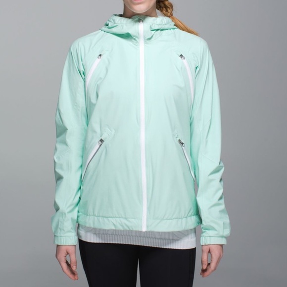 Lululemon Rise & Shine Jacket II in Sea Mist 6 - Picture 1 of 8